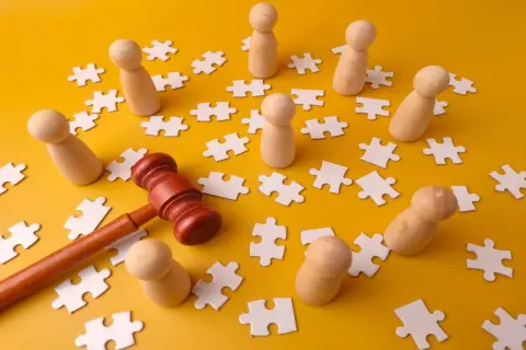 祖父→母と立て続けに他界…母は祖父の遺産9000万円を受け取ったときに相続税を支払いましたが、今回も祖父の遺産は相続税の課税対象になりますか？