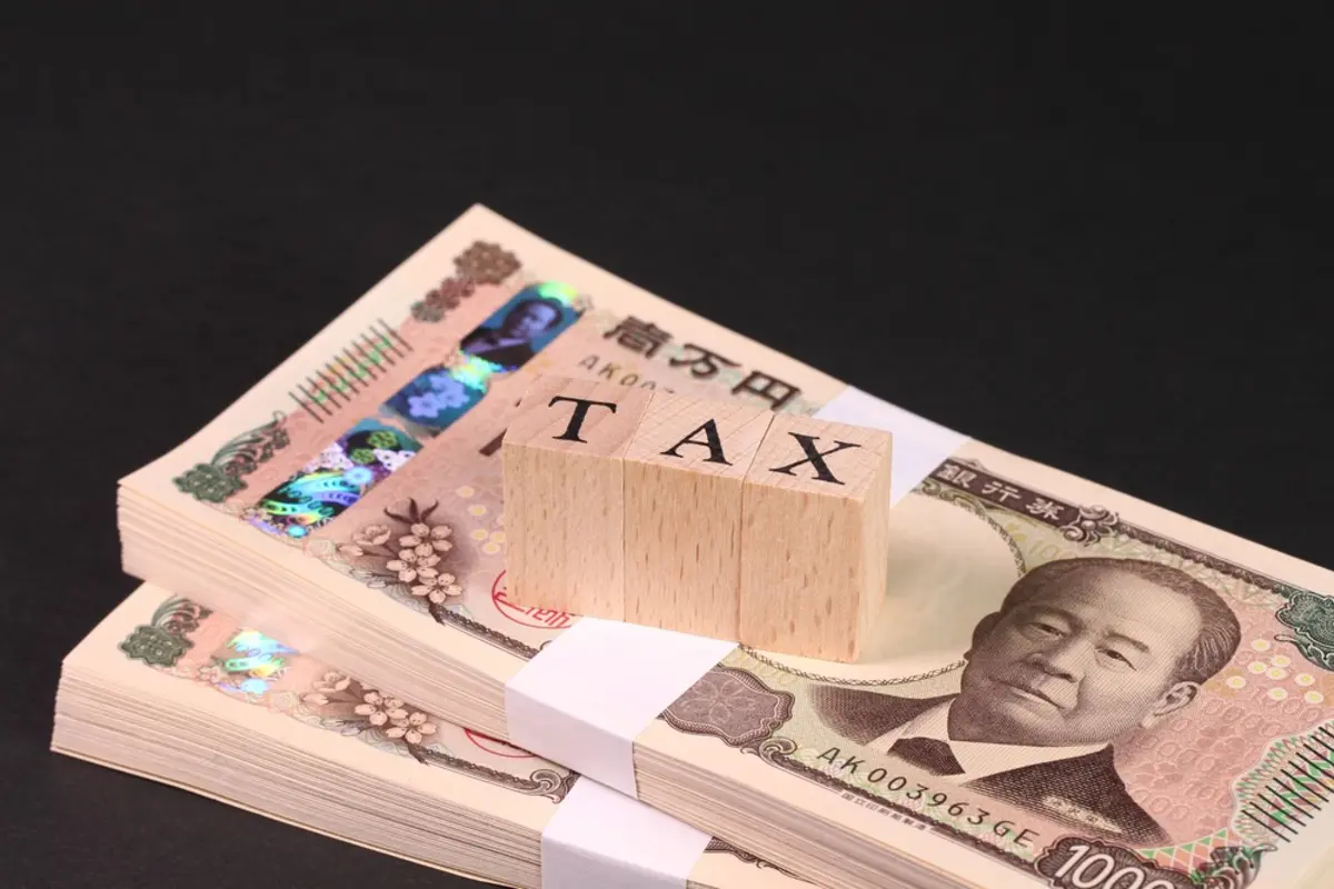 親から「100万円」もらいました。家の修繕費に充てるつもりですが、これだけでも贈与税はかかるのでしょうか？