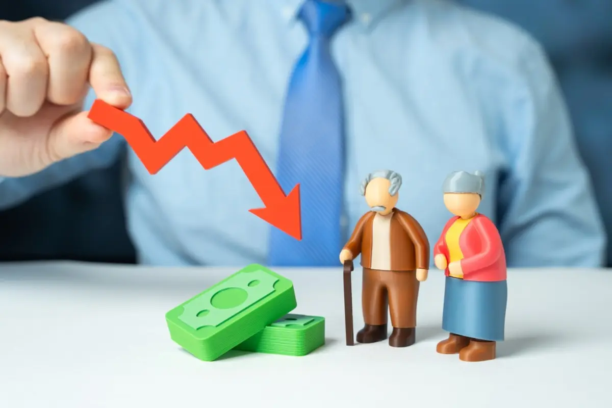 「年金は損」という声をよく聞きますが、なぜここまで批判的な意見が多いのでしょうか？実際に制度として問題があるのですか？