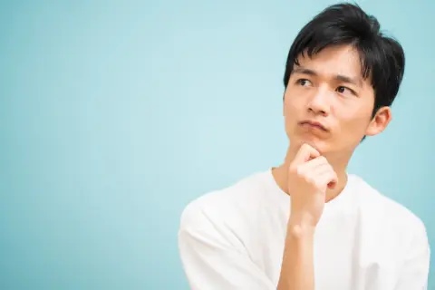 独立予定で創業融資の事業計画書を作っています。計画書の数字根拠に“現職の実績”を使うのは問題ありますか？ 情報漏えいになるでしょうか？