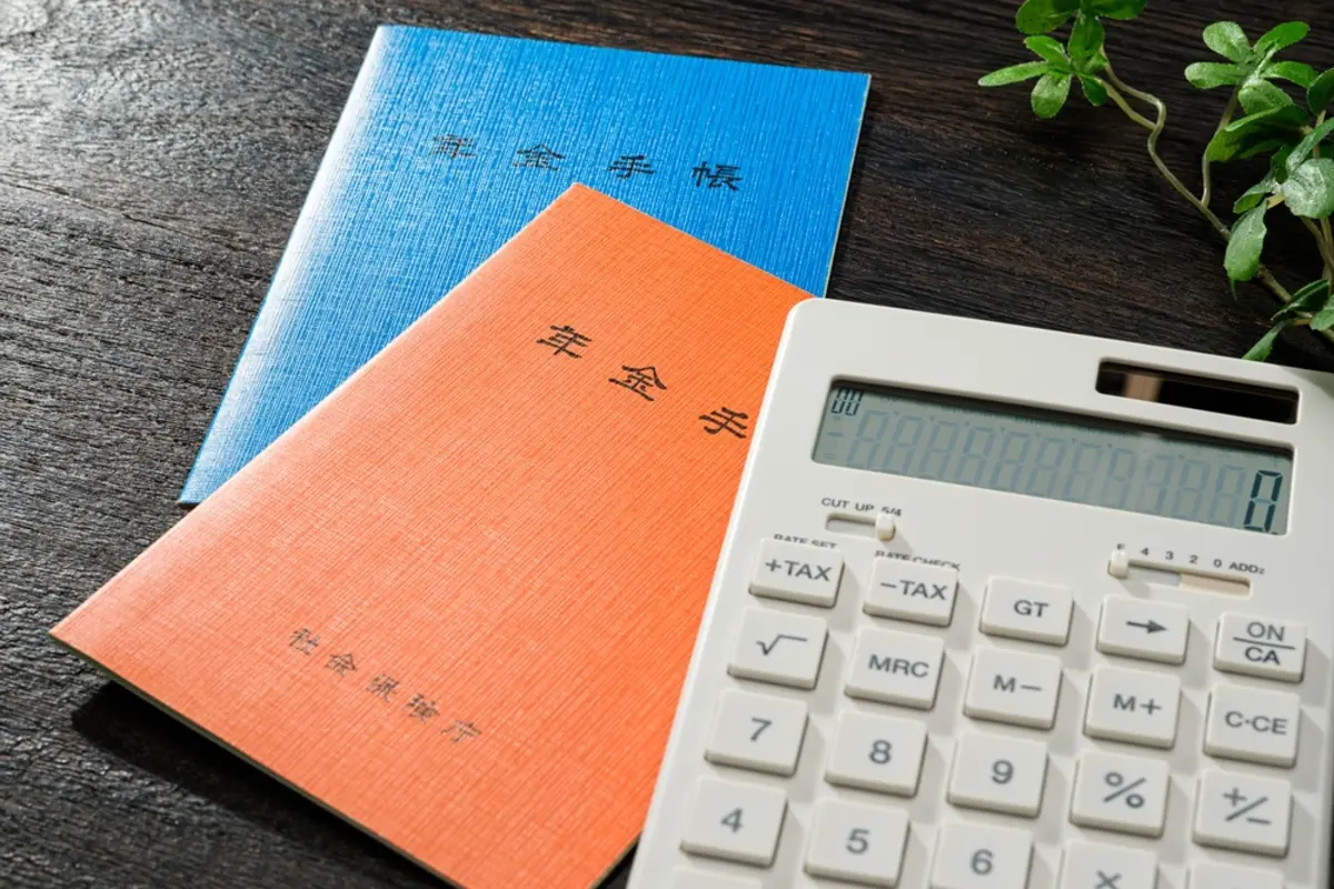 年金を70歳で受け取り「15万→21万円に増やす」と意気込む夫。もし“68歳で死亡”すると「受け取れなかった年金」は遺族年金などに反映されますか？ 結局「払い損」になってしまうでしょうか？