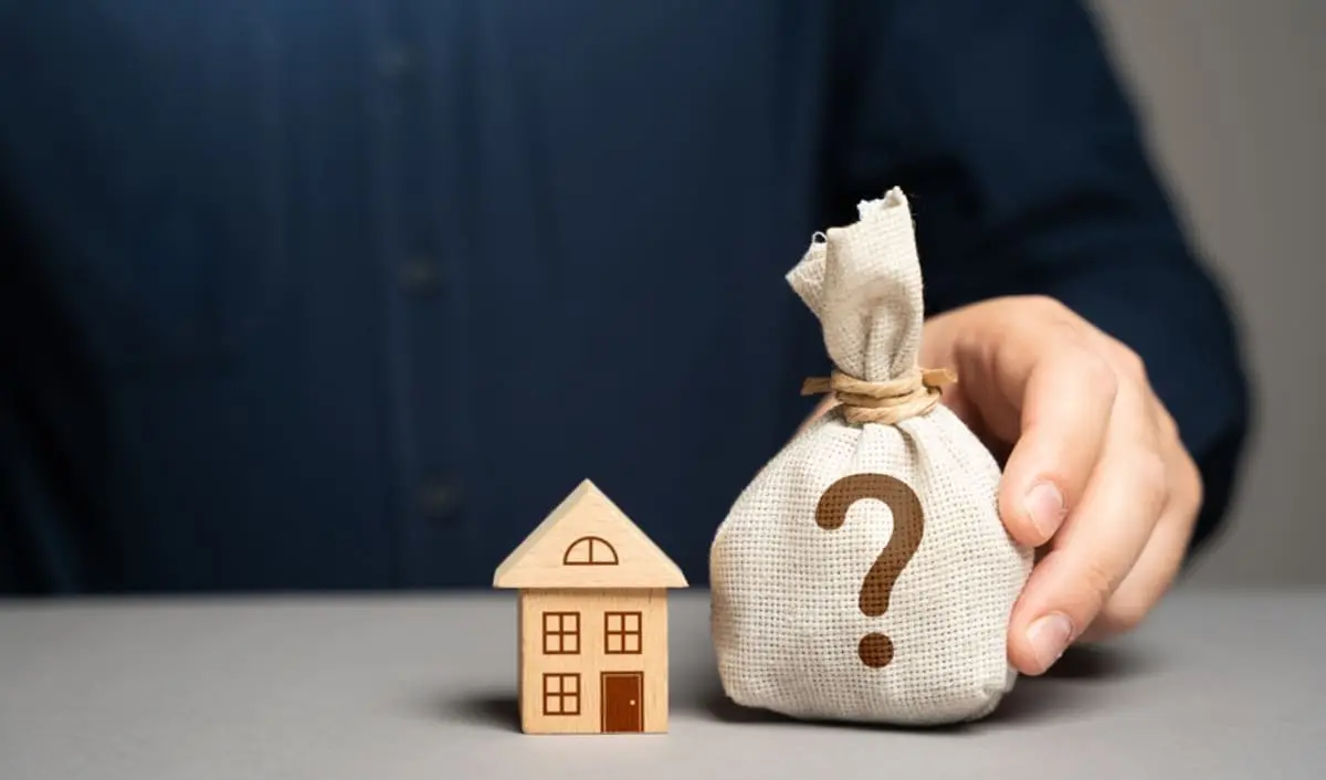 実家を売るか貸すかで迷っています。「売却」と「賃貸」では、どちらが将来的に得なのでしょうか？