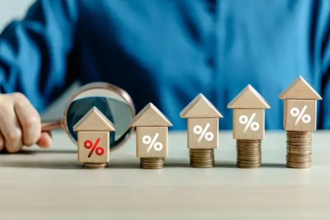住宅ローン「8割が変動金利」はもう古い!? 4000万円借りた場合“金利1％上昇”で、返済総額「600万円」も増加…金利がある世界では“今の安さ”で判断せず「固定金利」を選ぶべき？