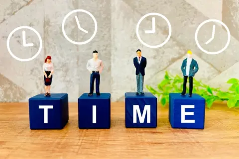 正社員で「月給25万円・時給換算1560円」ですが、派遣社員は「時給2000円」です。私のほうが“給料が低くて損”に感じますが、この差は妥当ですか？ 正社員の「数字以外のメリット」とは