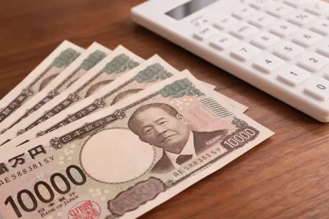 「初任給30万円」の次女に“生活費6万円”を請求すると「お姉ちゃんは3万円だったのに」と不満の声が…「高収入・実家暮らし」なら妥当ですよね？ 長男の大学進学で余裕がないです