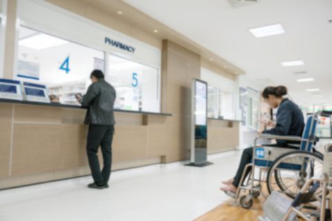 転職直後で健康保険の資格確認ができず医療費を全額自己負担！ 後から返金対象になりますか？ 期限があるでしょうか？