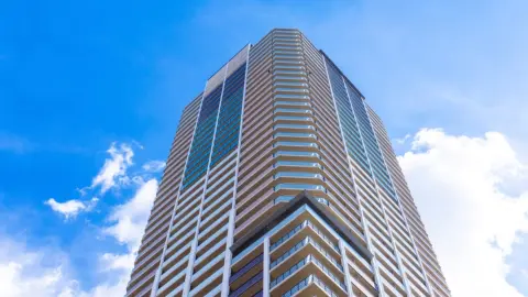 知人から「投資用マンションは赤字でも節税になる」と言われました。毎月の持ち出しがあっても、所得税が戻るなら損ではないのでしょうか？