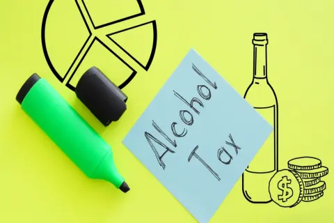 物価高で辛いのに、10月から「発泡酒」の“税率”がアップ!? 他にも対象となるお酒を確認！