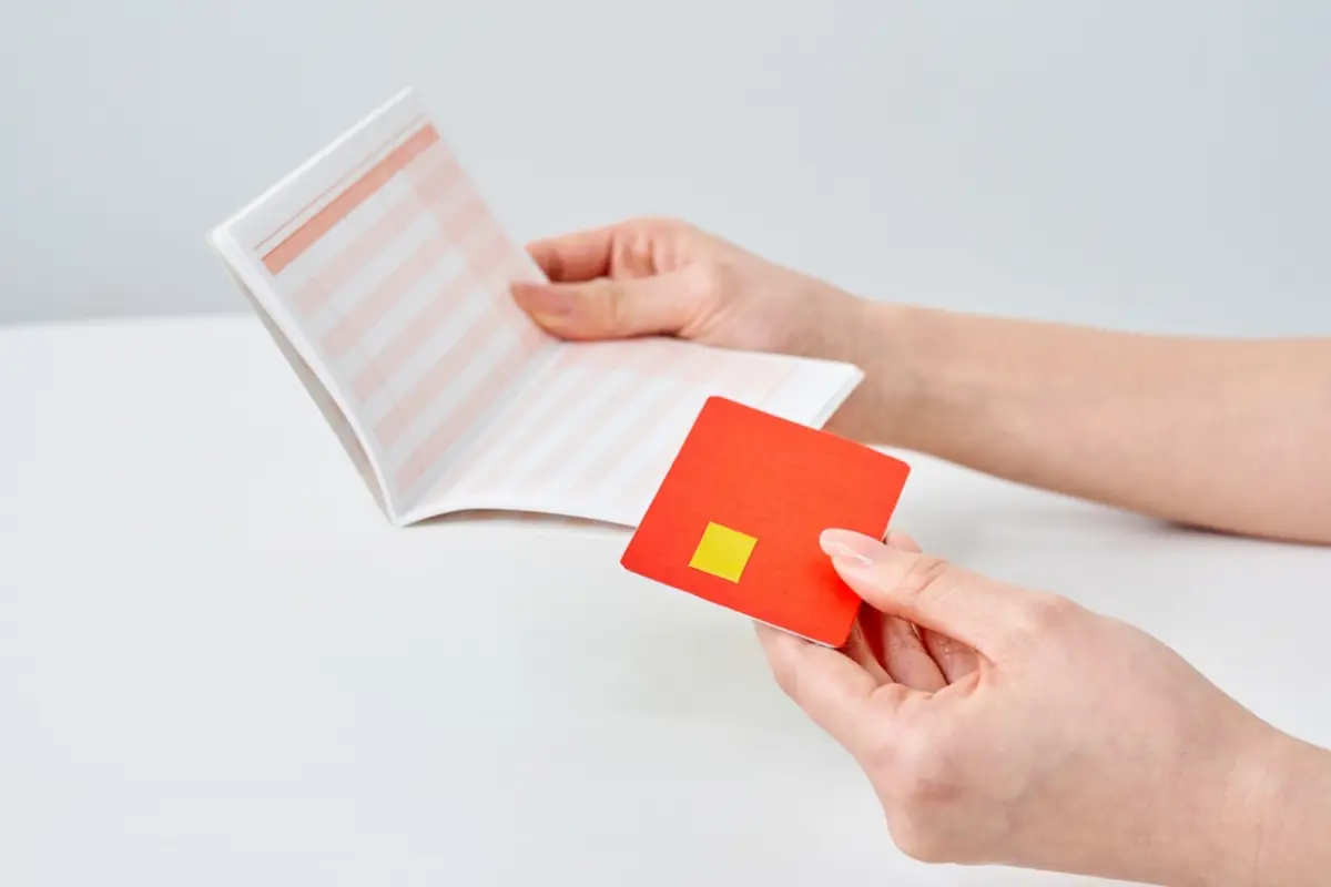 30代共働きです。ボーナスを「教育費用の預金」と「NISA投資」に分けたいのですが、どんな割合が現実的でしょうか？