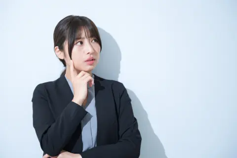 “独身税”が年間「7000円」ほどになるという話をしていたら、友人から「負担額で年収がバレる」と言われました。金額だけで、本当に収入まで分かってしまうのでしょうか？