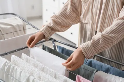雨の日の「なんとなく出費」を卒業！ 6月の洗濯物を最短で乾かす、家計をラクにするための乾燥コスト徹底比較