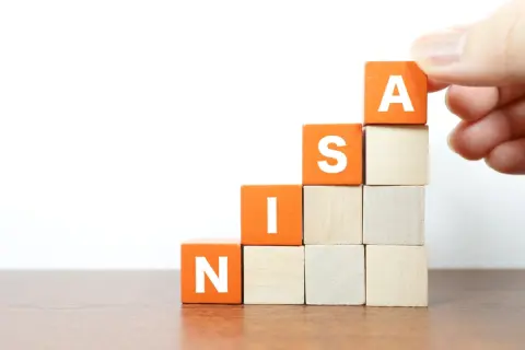 夫が「オルカン40万円が、3日で5000円増えた」と大喜び！ 私の“パートの日給分”ですが、NISAってそんなに儲かるんですか？ 短期間で増えても、結局は“長期投資が大事”な理由