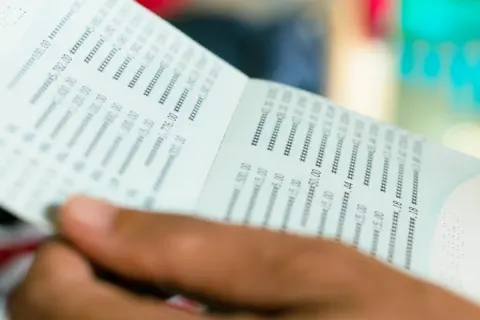 「5年定期の方が金利は高い」のに、あえて1年定期を選ぶ人がいるのはなぜですか？