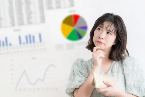 夫が夏のボーナス「80万円」で“オルカン”を一括購入したいと言っています。住宅ローンの返済も残っているのに、本人は「積立より効率がいい」と前向きです。投資を優先して大丈夫なのでしょうか？