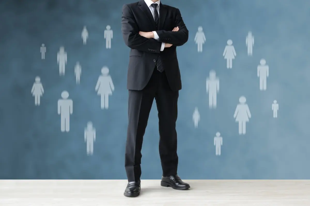 年収「1000万円」への到達を本気で目指している夫。妻としては応援したい反面、簡単に届く金額なのか気になります。日本で年収「1000万円超」の人は上位何％なのでしょうか？