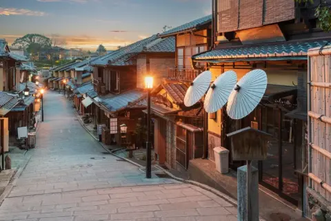 「京都旅行」の平均的な予算はいくら？コスパ良く観光を満喫するためのポイントも紹介！