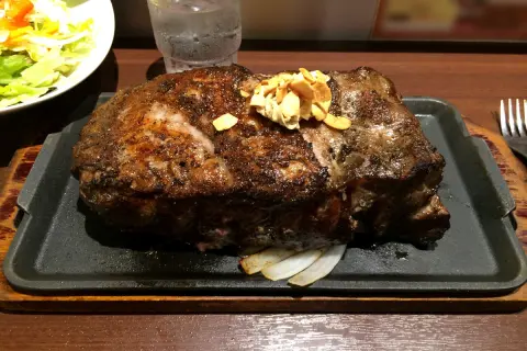 『ONE PIECE』ルフィの食費にナミの家計簿は耐えられる？麦わらの一味が修行前に旅した「半年間の総旅費」を徹底検証