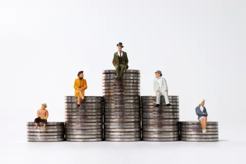 「貯蓄4000万円超の世帯が15％」と知って衝撃を受けました。うちは1000万円にも届きません…。何が違うのでしょうか？