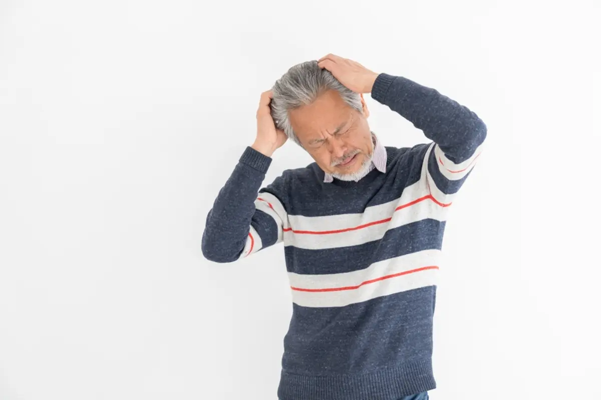 「年金は65歳から」と思っていたら損をする？ 繰り上げ・繰り下げ受給で最大月14万円の差が出るケースを試算！