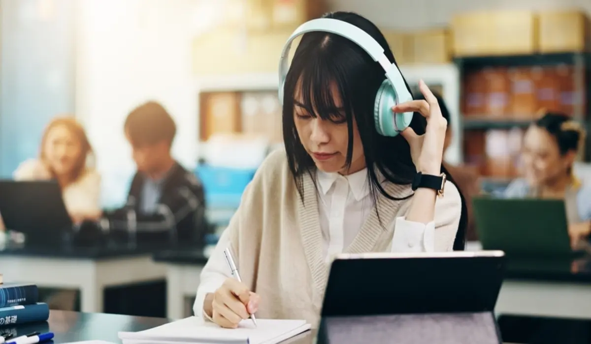 多子世帯の大学無償化（給付型奨学金）は毎年更新が必要？ 手続き期限と、継続願を出さない場合の影響を知りたいです