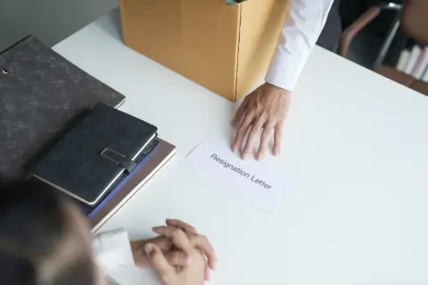 最近よく聞く「静かな退職」に少し共感しています。無理して働かないほうが楽ですし、コスパもいいと思います。問題はどこにあるのでしょうか？