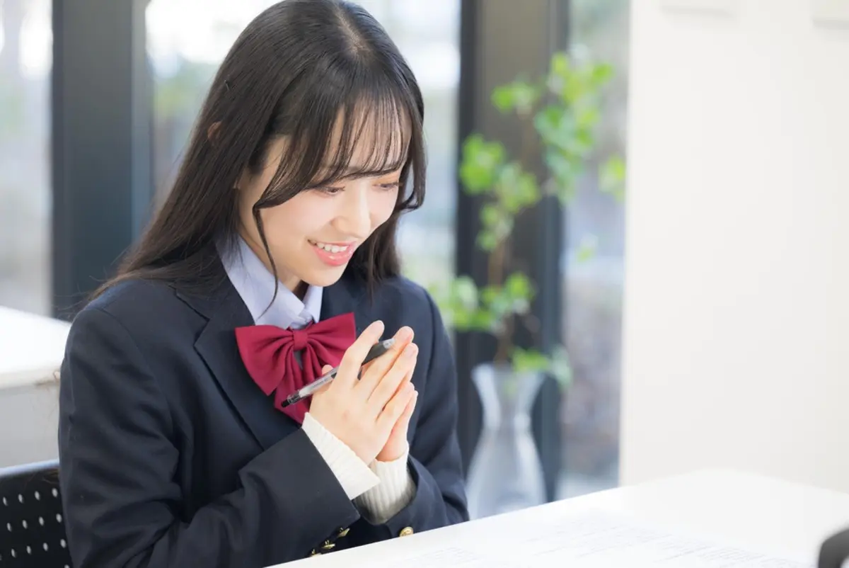 最近の物価高を考えると「子ども1人に1000万円」じゃ足りないですよね？ 公立と私立の総額の差を解説！