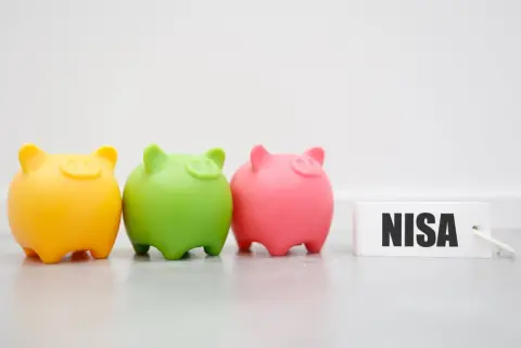 父の“NISA資産”が「1000万→3000万円」に！ 非課税制度なので「将来は税金なしで相続できる」と思ったのに、夫は「利益2000万円は課税される」とのこと…実際“対象になる”のはいくらですか？