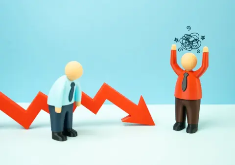 年収「800万円」の会社員です。今年からボーナスが毎月の給料に上乗せされるそうですが、「年2回」ボーナスを受け取っていたときと比べて、手取りはどのくらい変わるのでしょうか？