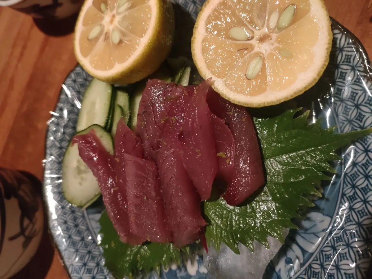 高知の初秋グルメ「新子（しんこ）」は“8月～9月”だけ食べられる「幻の魚」!?「今日は入荷ないよ」と言われ涙することも…「鮮度が命」「こはだの新子とは違う？」全国から“高知に人が集まる理由”