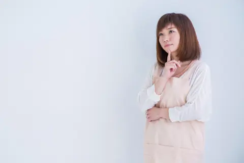 お盆に帰省した際、子どもが祖父母と叔父から、それぞれ「50万円」ずつ、計「150万円」の“お盆玉”を受け取りました。夫は「1人50万円なら問題ないはず」と言いますが、贈与税はかからないのでしょうか？