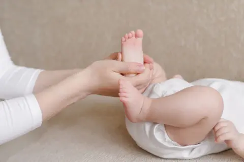義父母から「出産祝い30万円」もらった娘…「お返しはいらないから、全部もらって」と言われたそうですが、娘は「高すぎて申し訳ない」とのこと。本当に“お返しなし”で失礼にならないでしょうか？