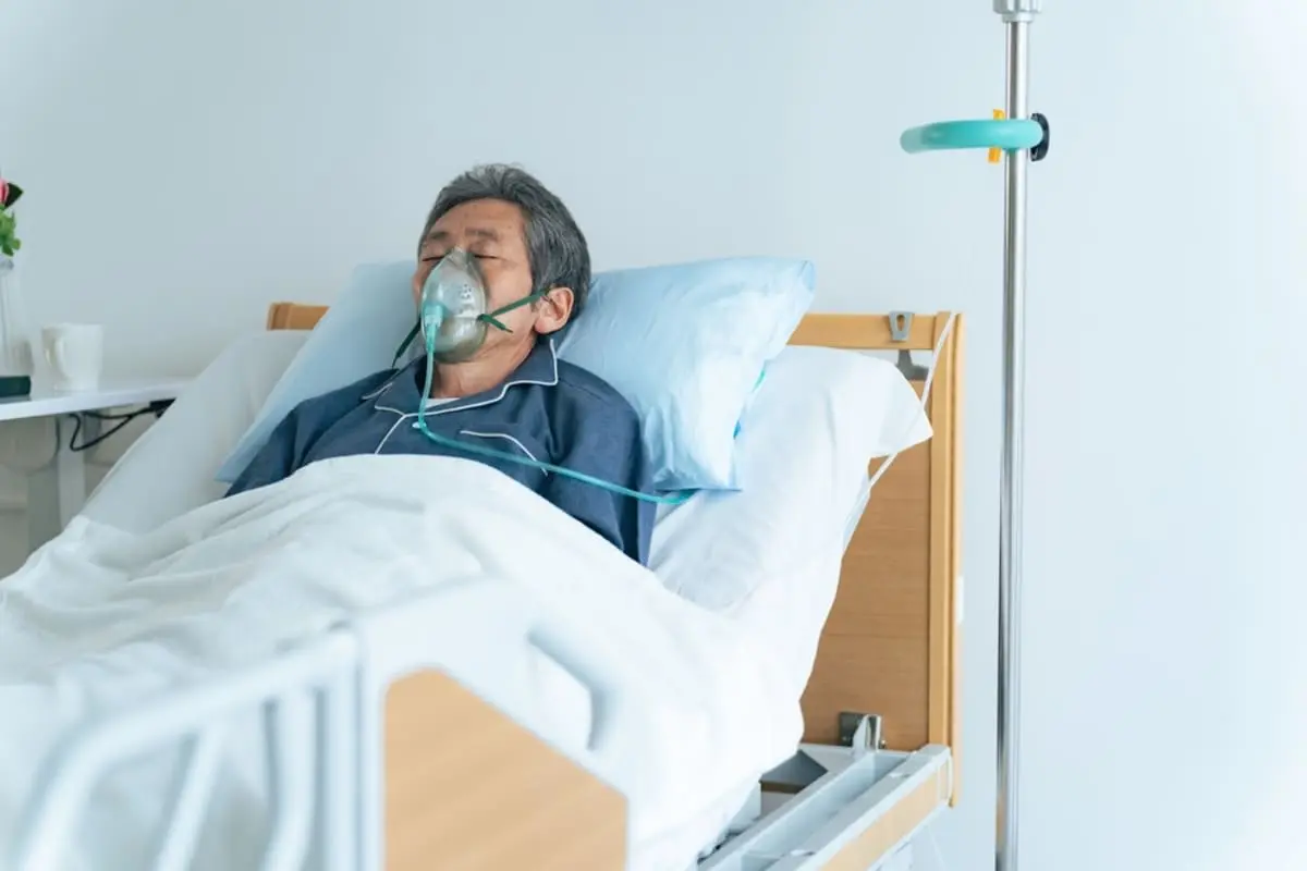 熱中症で入院し「大部屋が満室なので個室に」と言われた父→5日後に「差額ベッド代7万円」請求され仰天！ 病院の都合なのに、本当に払うんですか？「請求してはならない」3つのケース