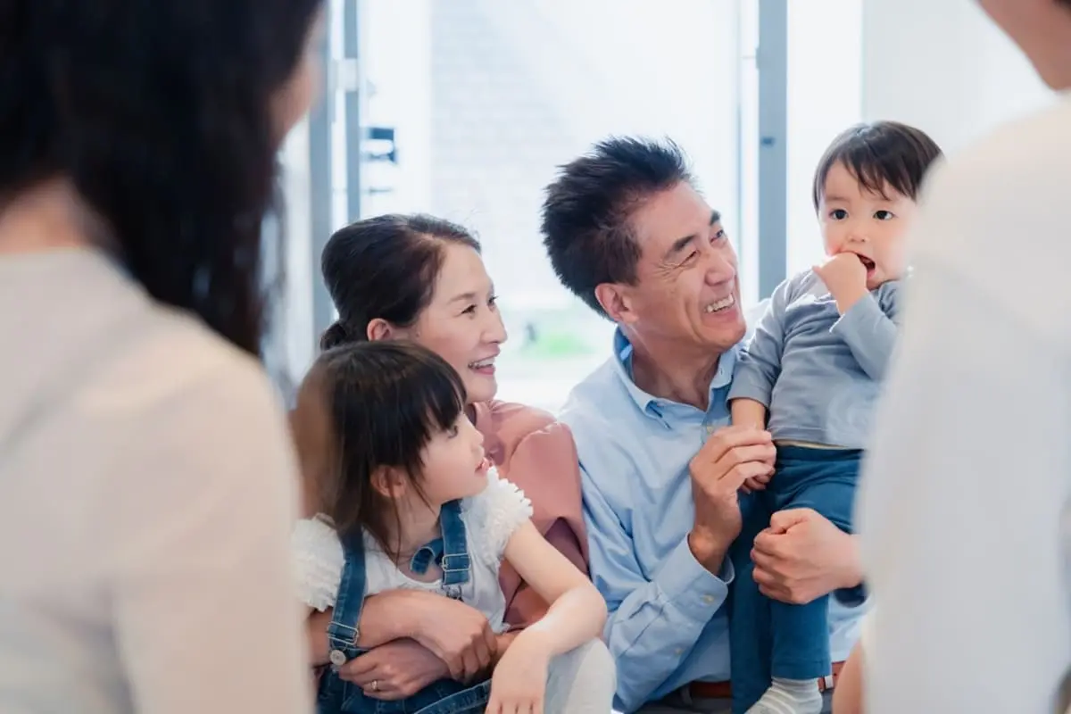 毎週娘が「子ども2人」を連れて実家へ来ます。親孝行だと思いますが、毎回「1万円以上の負担」で正直つらいです…お金の話はしにくいですが“毎週は大変”と角を立てずに伝える方法はあるでしょうか？