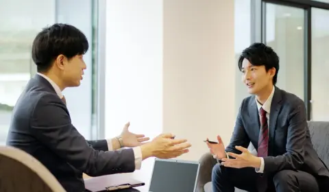 銀行で「仕組み型の定期預金」を勧められました。保険と似たような商品らしいのですが、何が違いますか？ どんな人が恩恵を受けられるのでしょうか？