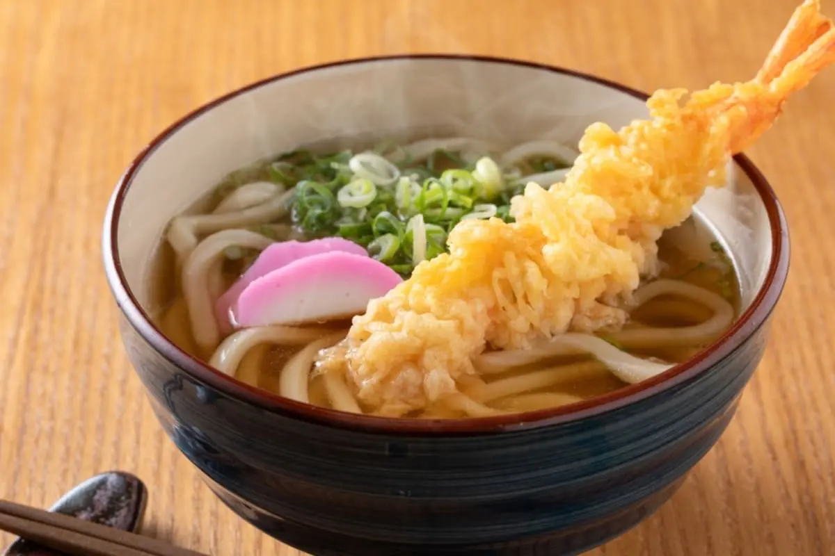 「丸亀製麺」のトリドールHD株を“9月末の権利確定”を狙い「4355円×100株」購入！「優待年6000円＋配当1200円＝年7200円」の計算ですが、税金を引くといくら残りますか？ 手元に残る金額を試算
