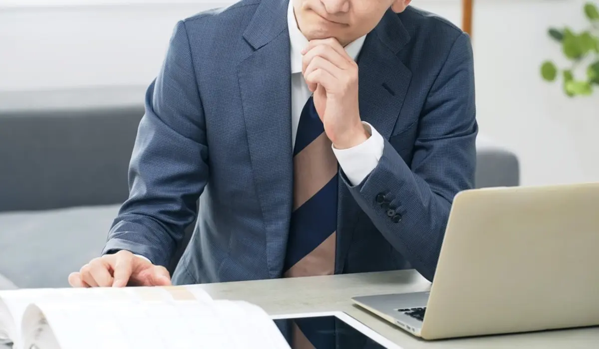 50代の会社員です。定年以降は漠然と再雇用を考えていますが、今からどのようなことを準備すべきでしょうか？