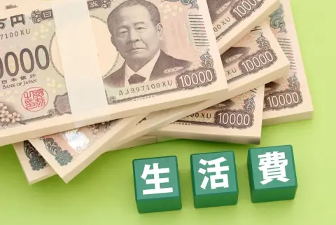 夫は「年収600万円」で、わが家の生活費は“月40万円”…もし夫が死亡したら「遺族年金」はいくら支給されますか？ 私が“パートで月収10万円”なので、万一のとき生活できるか不安です
