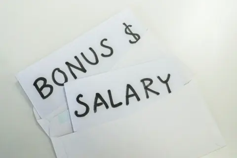 「冬のボーナス150万円だった」とマウントをとる義兄。しかし“社会保険料と税金”でごっそり引かれ、実際の手取り額は「ボーナス80万円」の夫とほぼ同じ!? 高収入ほど損をする税金の仕組みを解説！