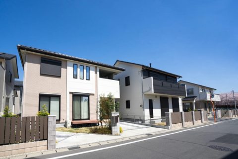 駅から徒歩15分の「90坪」の土地について、「アパートより戸建て賃貸のほうが向いている」と提案されました。同じ土地でも活用方法で収益は大きく変わるのでしょうか？