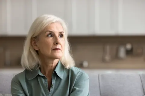 「人生何があるか分からない」と、70歳で「6000万円」貯めこむ母に呆れ…義両親はすでに“生前贈与”などしてますし、ある程度の年齢なら「資産を手放す準備」をすべきですよね？ 終活開始の目安とは