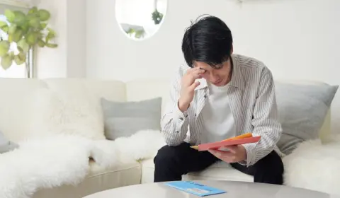 浪人生の21歳の息子に「国民年金保険料の納付書」が届きました…。学生ではないので「学生特例制度」は対象外ですよね？ 無職でも支払うしかないのでしょうか？
