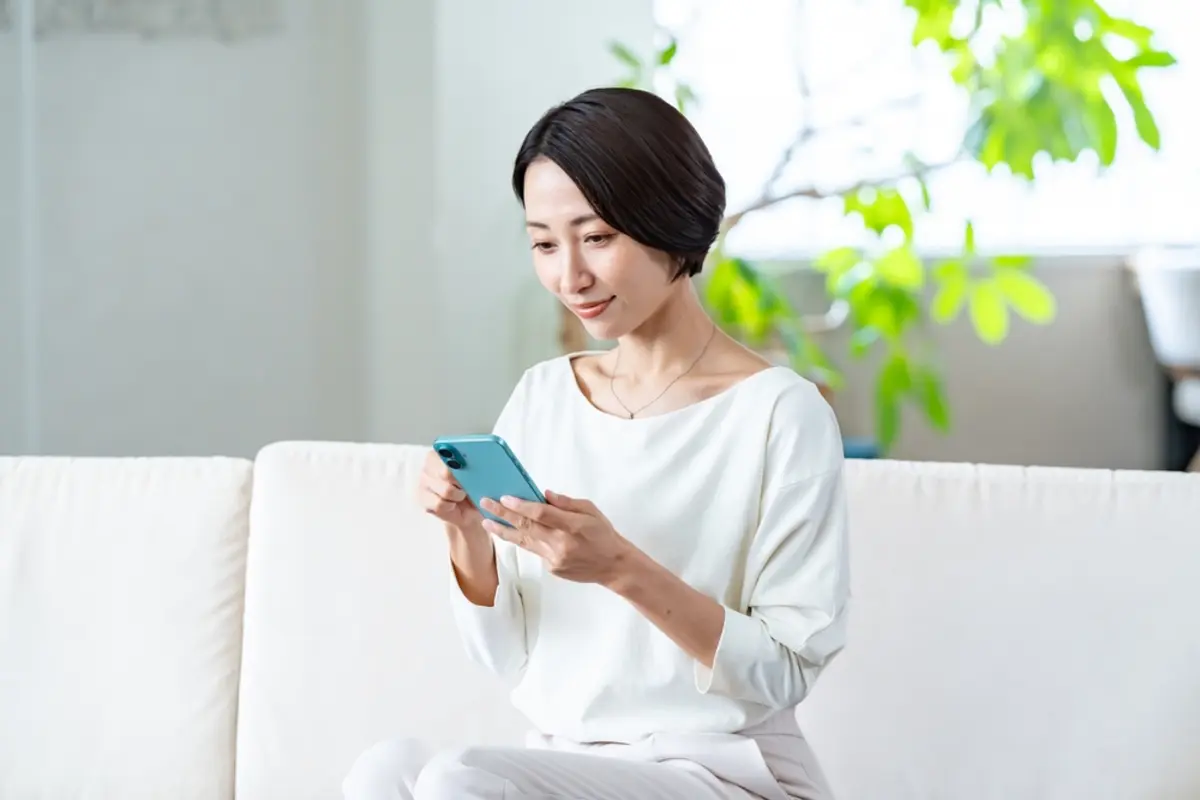 【楽天株】「スマホ代が年3万6000円も浮く！」と“100株・10万円分”買った妻…でも2026年は“株価低迷”で「含み損3万円」に！ それでも優待で「元は取れてる」？ 節約効果と比較