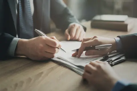 資金繰り改善に活かすビジネスローン：ドコモ・ファイナンスの柔軟返済プランと審査スピードでキャッシュフロー強化策