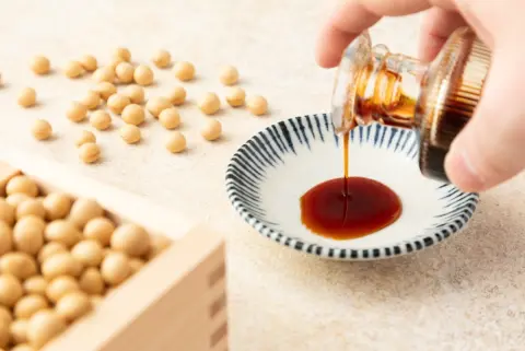 妻から「醤油がまた高くなったから、使いすぎないで」と言われました。1回に使う量はわずかなのに、9月の値上げで本当に節約を意識するほど家計負担は増えているのでしょうか？
