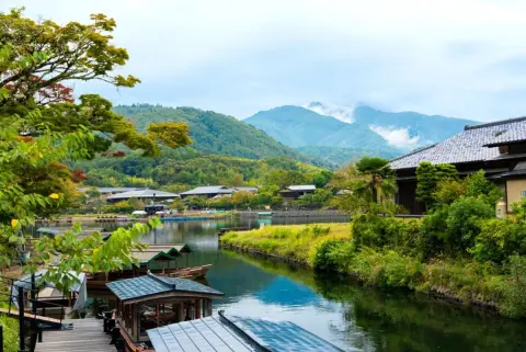 「地方へ移住するなら、支援金が多い地域のほうがお得」と考える夫。自治体によって受けられる移住支援には、実際どれくらい差があるのでしょうか？