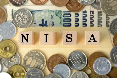 今年はNISAで「50万円」しか投資できそうにありません。使わなかった“年間投資枠”は、来年分に上乗せできますか？