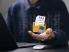 父からもらった「80万円」を銀行に入金したところ、窓口で「お金の出どころ」を聞かれて不安に…。「110万円以下」なら贈与税はかからないはずですが、それでも税務署に情報が伝わることはあるのでしょうか？