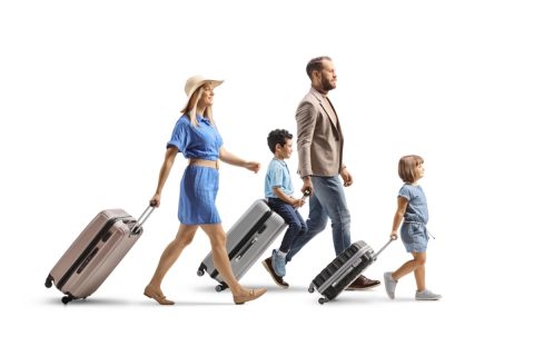 九州旅行“ふっこう割”でホテルが「8万円→3万6000円」に割引！さらに“新幹線”も「3日間・5万2000円で乗り放題」に!? 4人家族が“熊本・長崎に2泊3日”で「5万3000円」お得になる理由