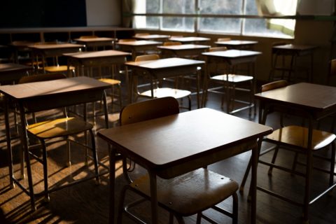 子どもが私立高校へ進学予定です。世帯年収は「1000万円」。妻は「今年から所得制限がなくなるなら授業料は無料だね」と喜んでいますが、本当に高校にかかる自己負担は「0円」になるのでしょうか？