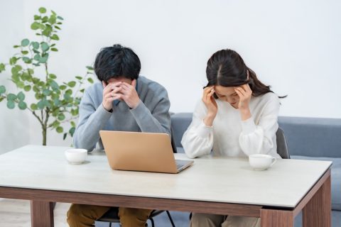 夫は「年収500万円」で私は“週5パート”ですが、母に「お父さんも年収500万円だったけどやりくりしてた」「児童手当もあるのに」と言われショック！“母の時代”より物価も上がってるのに、私の努力不足なんですか？